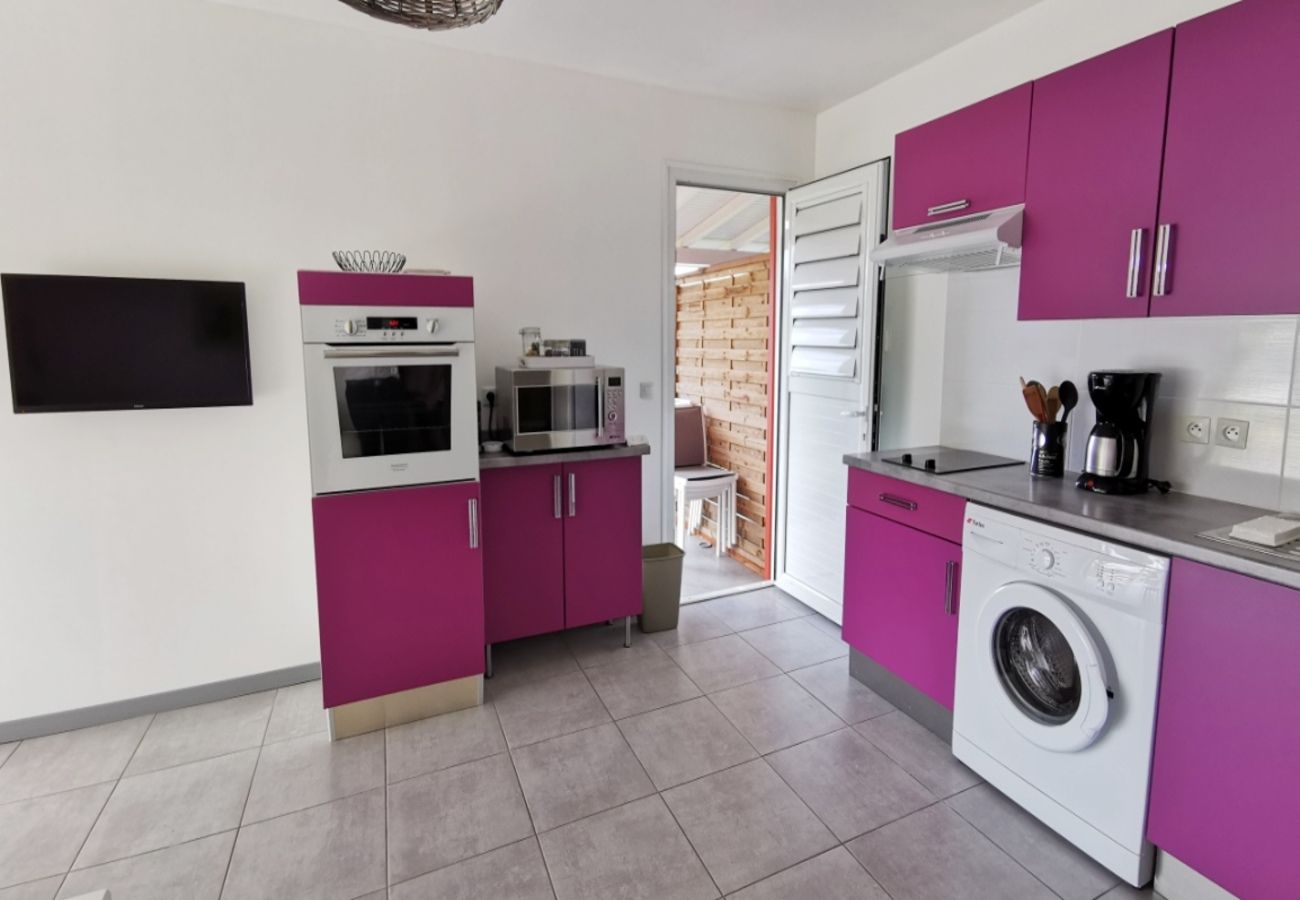Appartement à Sainte-Anne - Appartement à Ste Anne Guadeloupe - Ref : HG015A