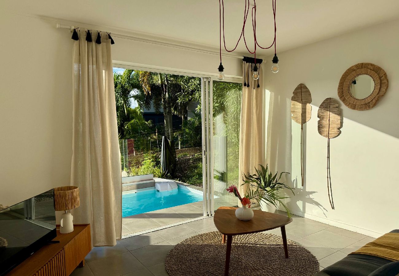 Appartement à Les Trois-Ilets - Apt PITAYA terrasse, vue mer, piscine privée, 2 ch