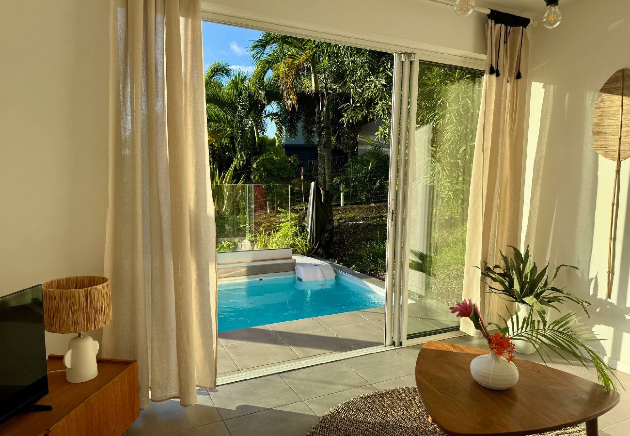 Appartement à Les Trois-Ilets - Apt PITAYA terrasse, vue mer, piscine privée, 2 ch