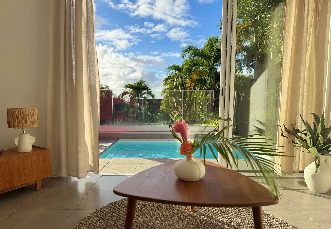 Appartement à Les Trois-Ilets - Apt PITAYA terrasse, vue mer, piscine privée, 2 ch