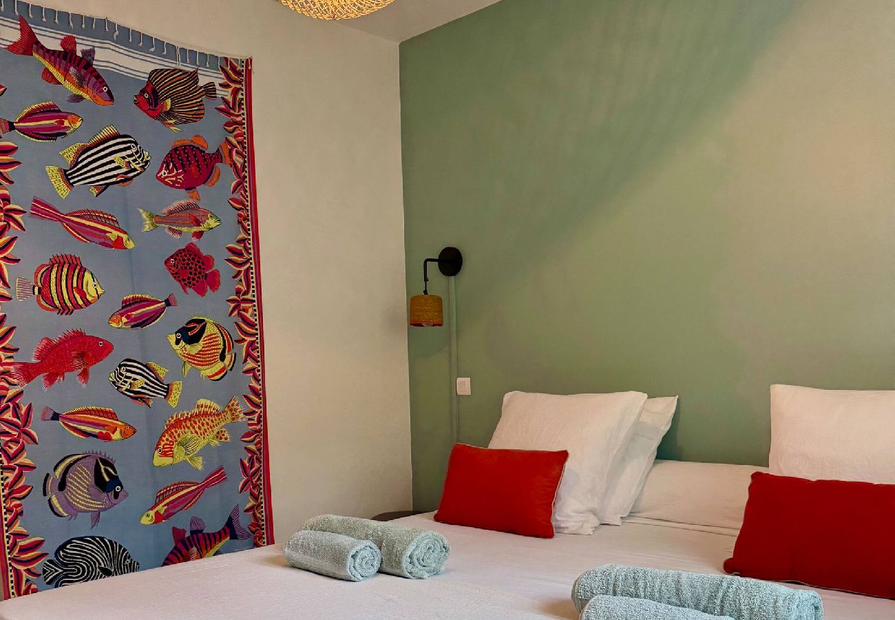 Appartement à Les Trois-Ilets - Apt PITAYA terrasse, vue mer, piscine privée, 2 ch