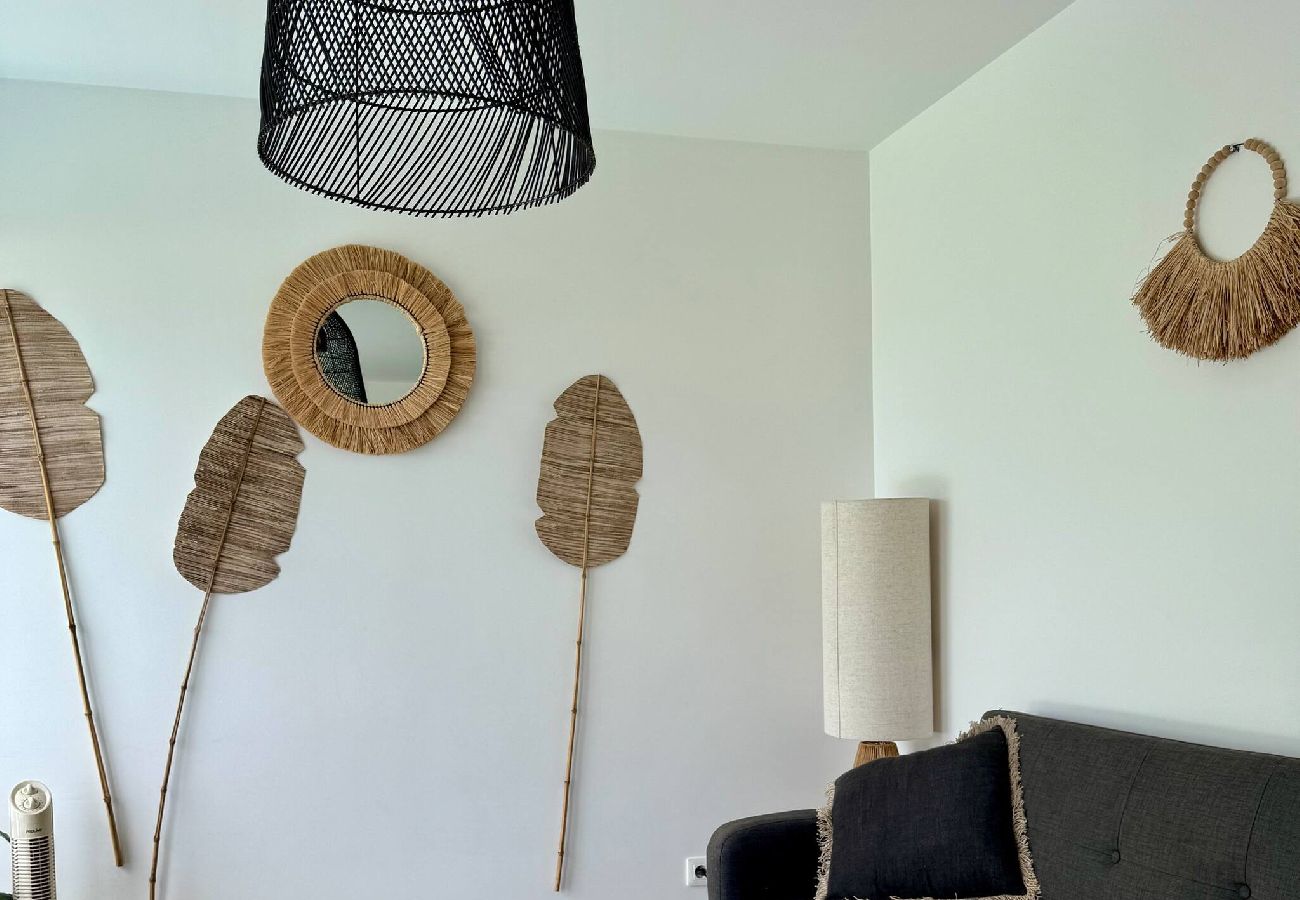Appartement à Les Trois-Ilets - Apt PITAYA terrasse, vue mer, piscine privée, 2 ch