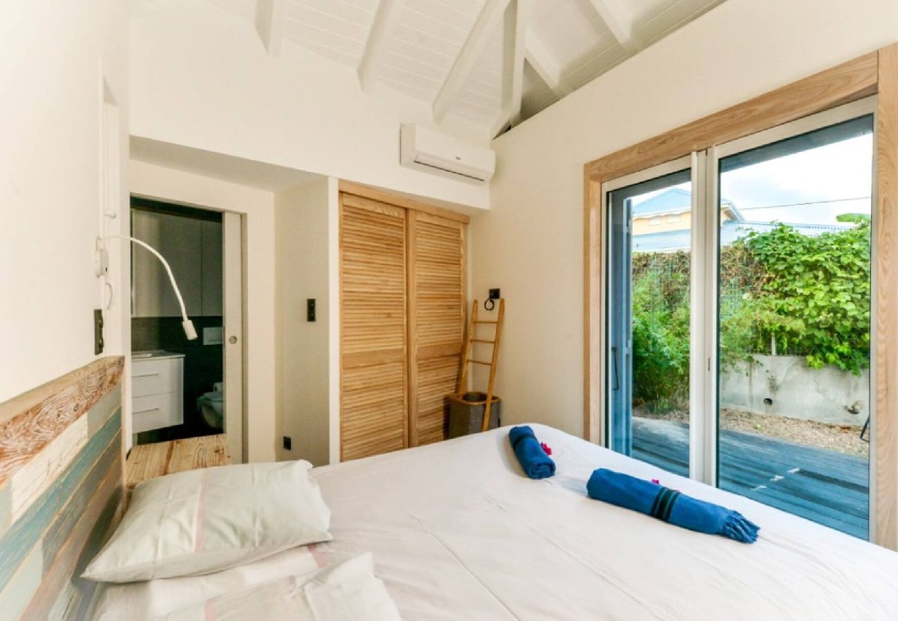 Maison à Saint-François - Villa St François 4 ch piscine 150m plage (g076b)