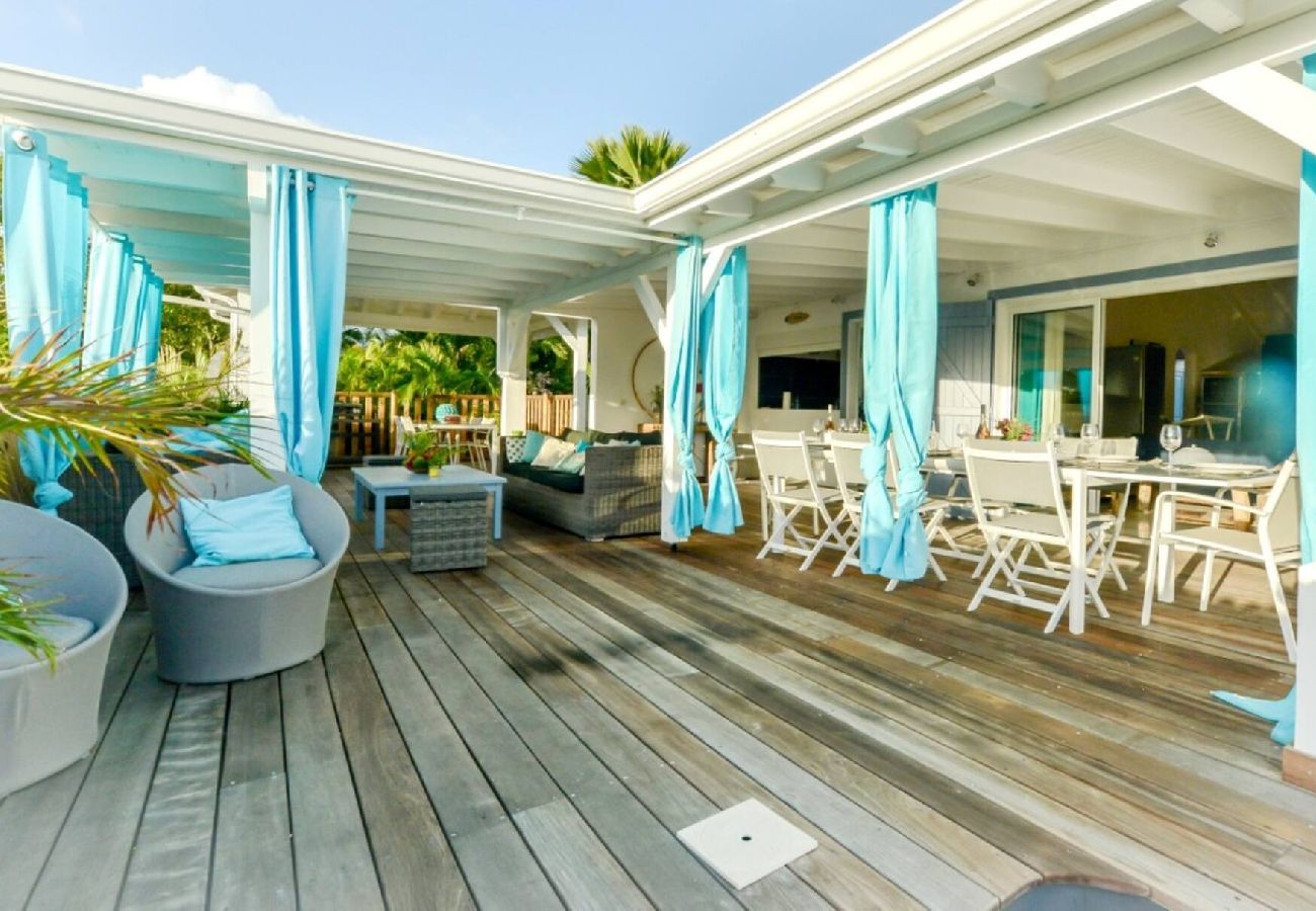 Maison à Saint-François - Villa St François 3 ch piscine 150m plage (g076a)
