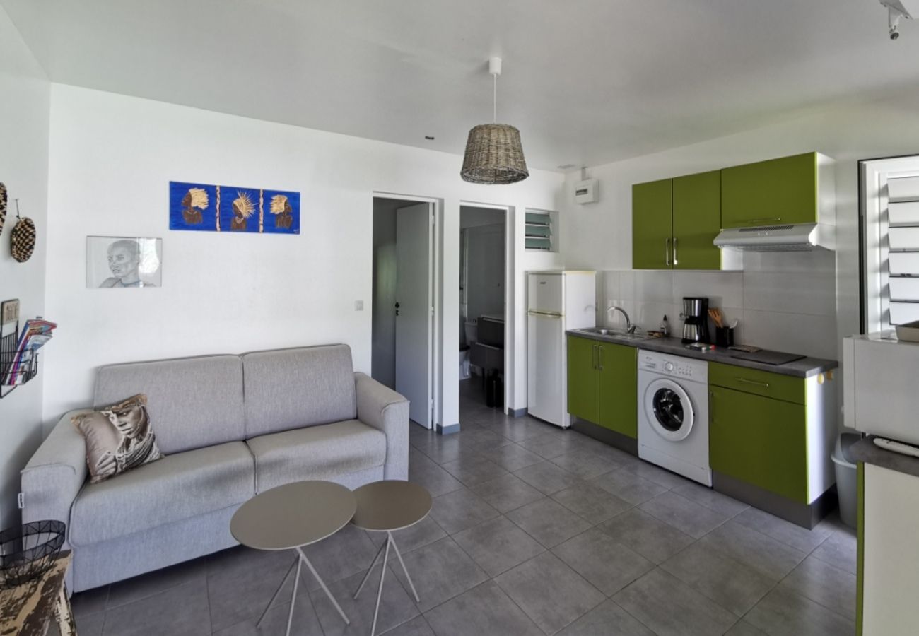 Appartement à Sainte-Anne - Appartement à Ste Anne Guadeloupe - Ref : HG015B