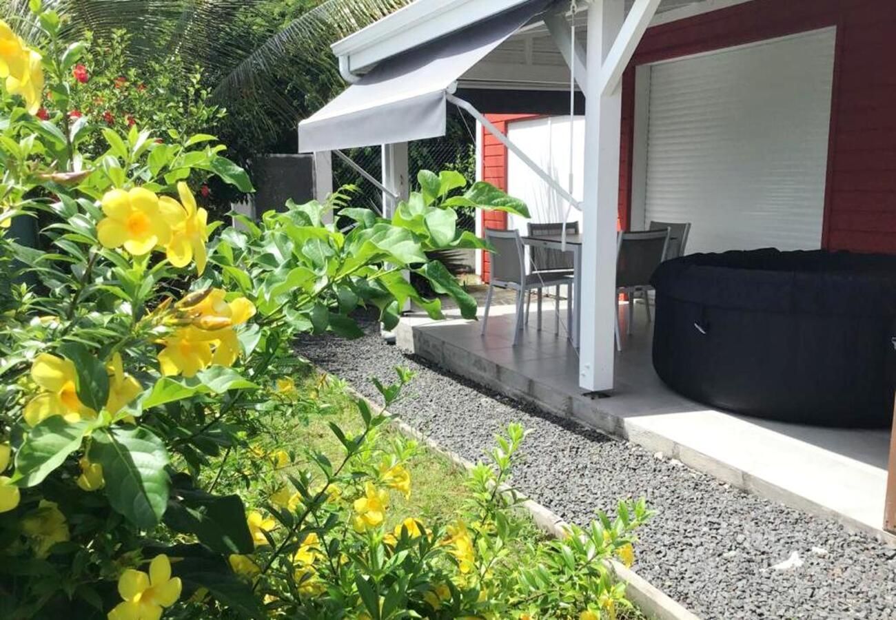 Appartement à Sainte-Anne - Appartement à Ste Anne Guadeloupe - Ref : HG015B