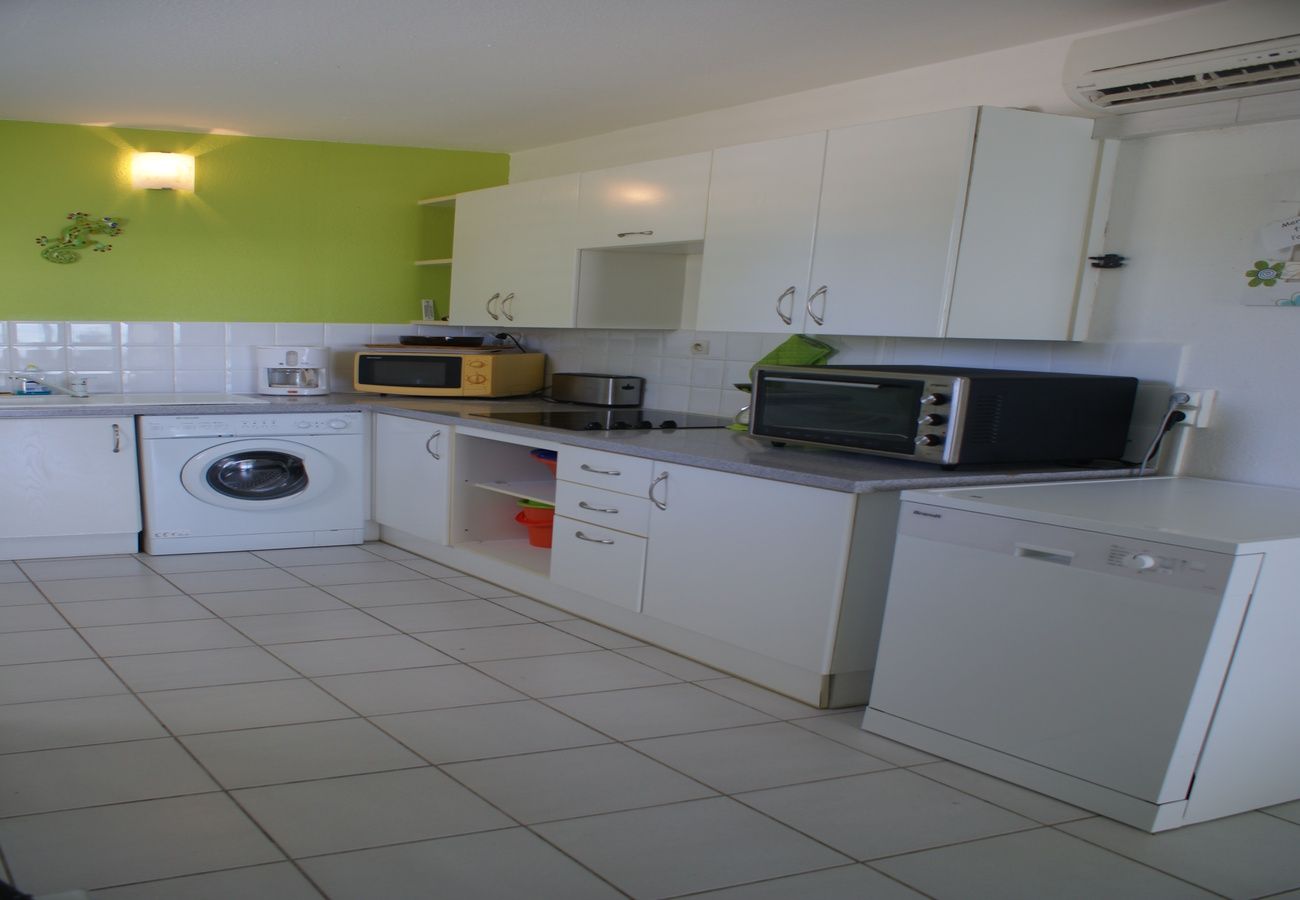 Bungalow à Sainte-Anne - Résidence à Ste Anne Guadeloupe - Ref : HG024