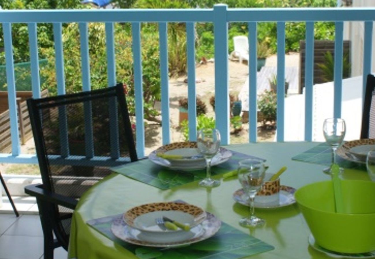 Appartement à Sainte-Anne - Résidence à Ste Anne Guadeloupe - Ref : HG024