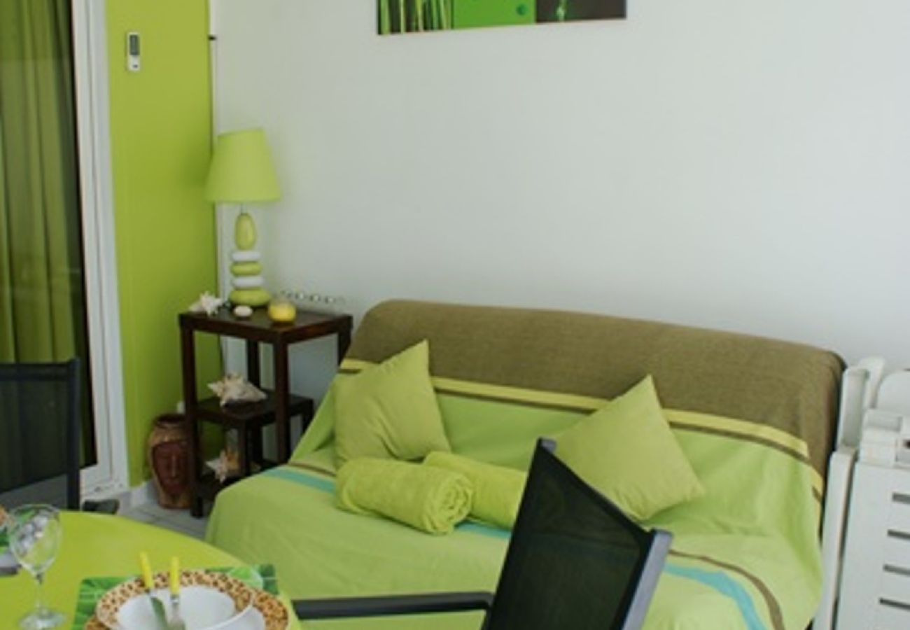 Appartement à Sainte-Anne - Résidence à Ste Anne Guadeloupe - Ref : HG024