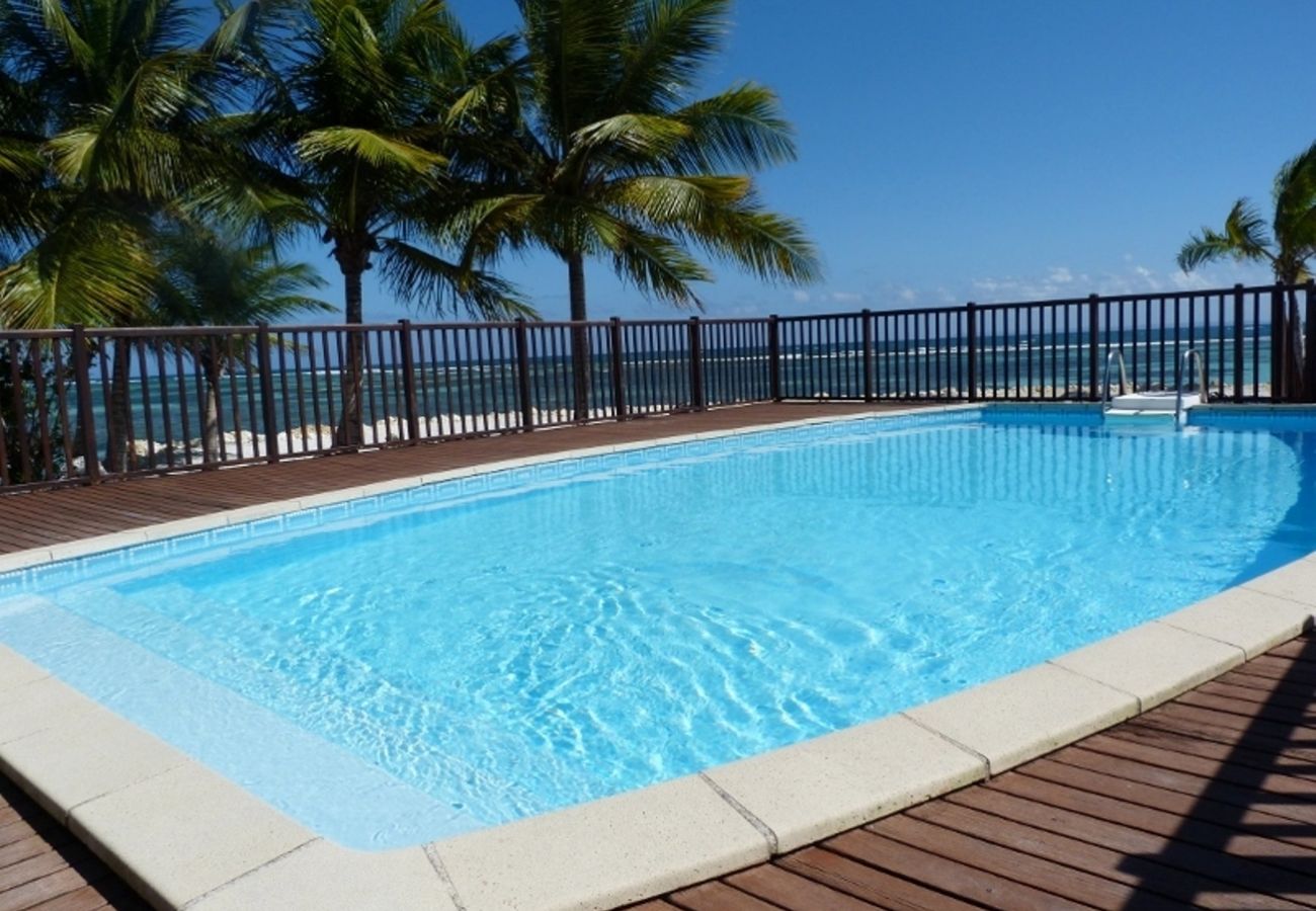Appartement à Sainte-Anne - Résidence à Ste Anne Guadeloupe - Ref : HG024