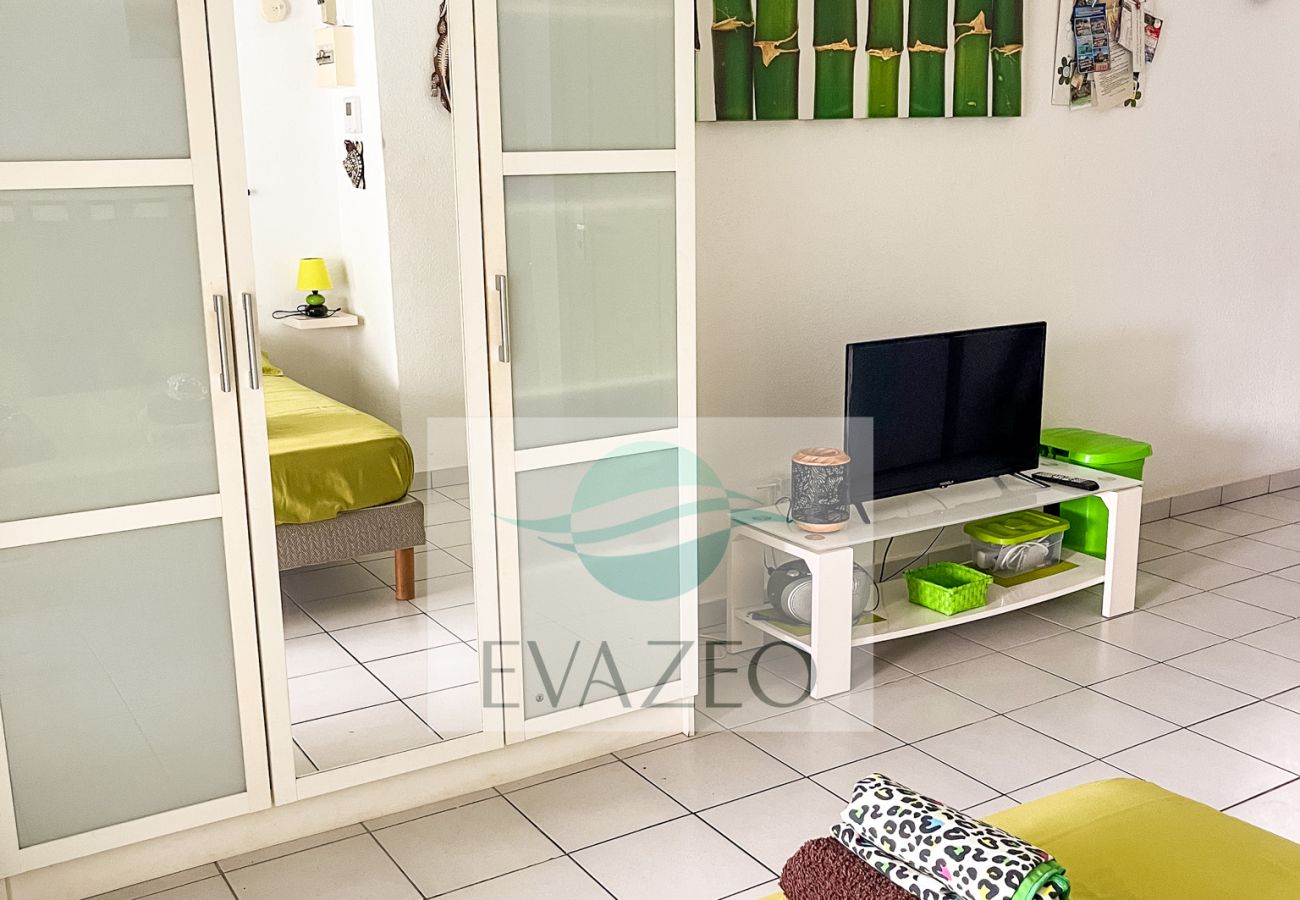 Appartement à Sainte-Anne - Résidence à Ste Anne Guadeloupe - Ref : HG024