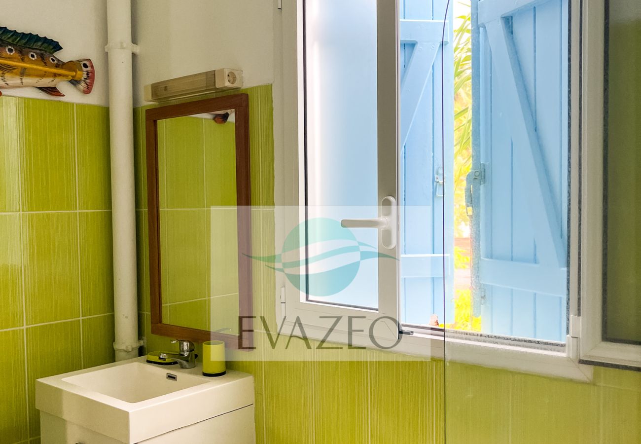 Appartement à Sainte-Anne - Résidence à Ste Anne Guadeloupe - Ref : HG024