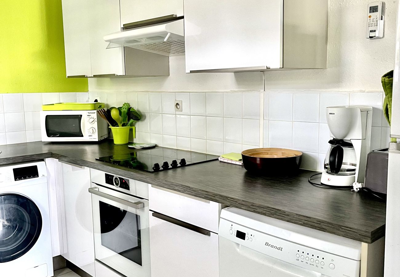 Appartement à Sainte-Anne - Résidence à Ste Anne Guadeloupe - Ref : HG024