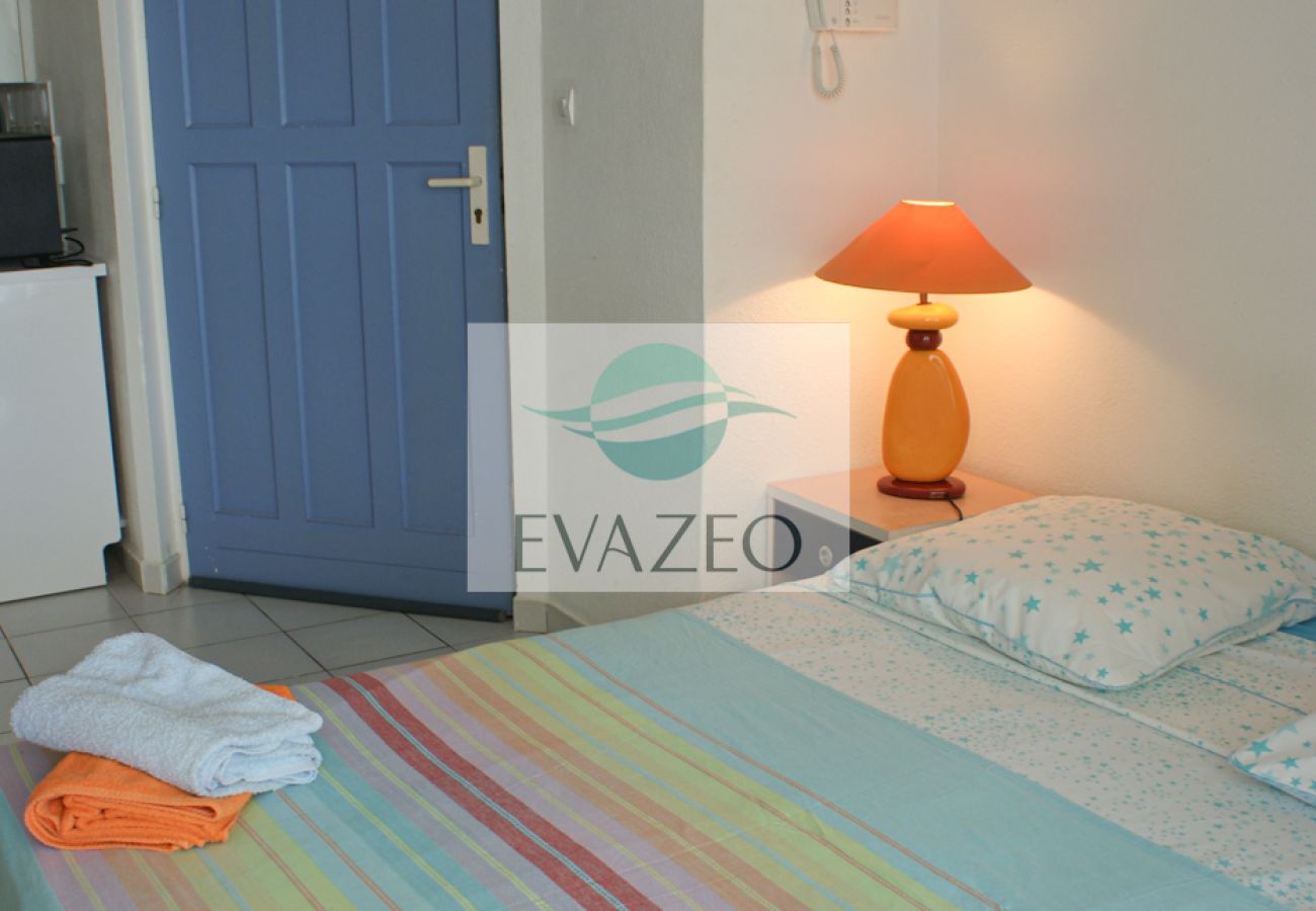 Appartement à Sainte-Anne - Résidence à Ste Anne Guadeloupe - Ref : HG027