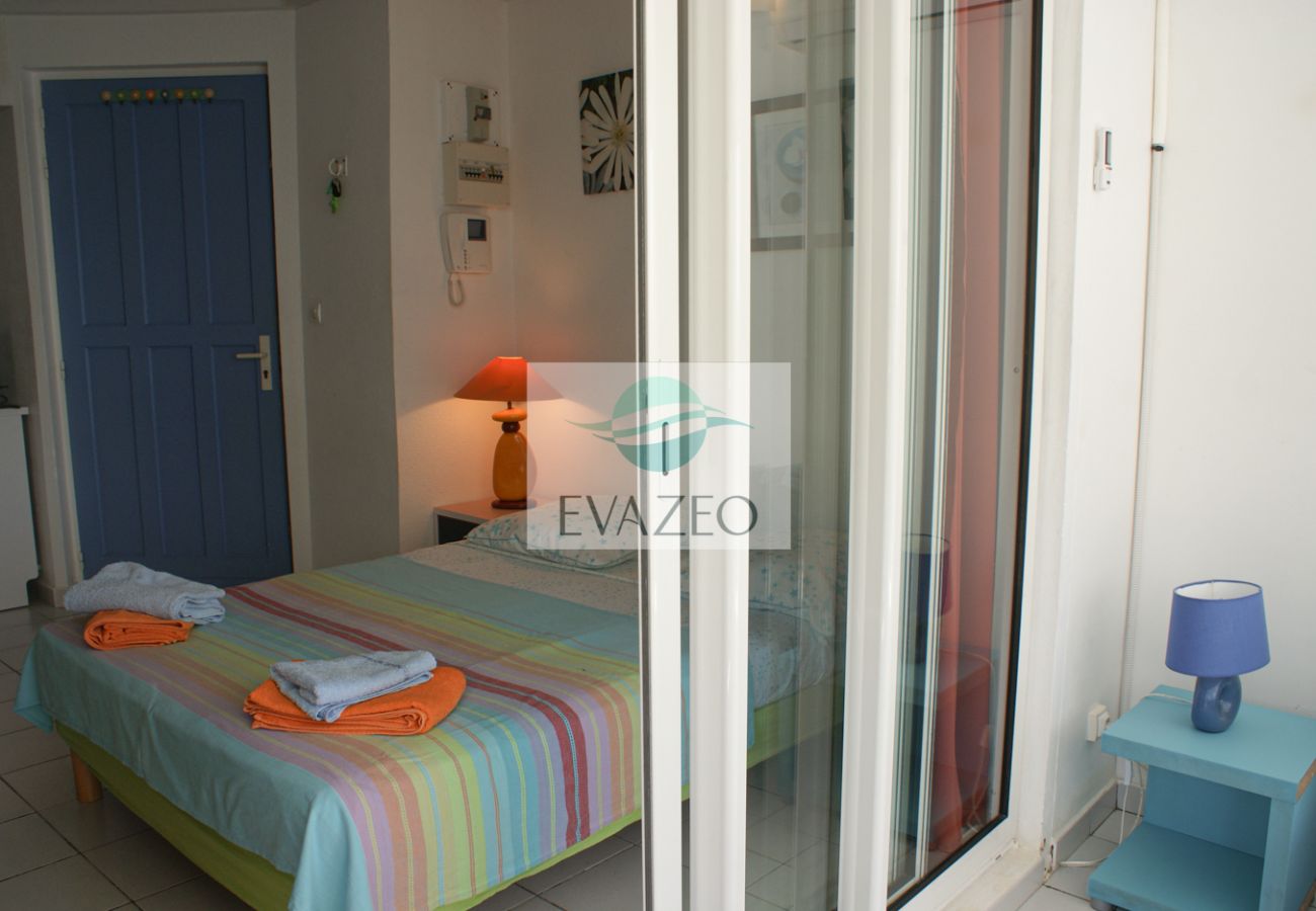 Appartement à Sainte-Anne - Résidence à Ste Anne Guadeloupe - Ref : HG027