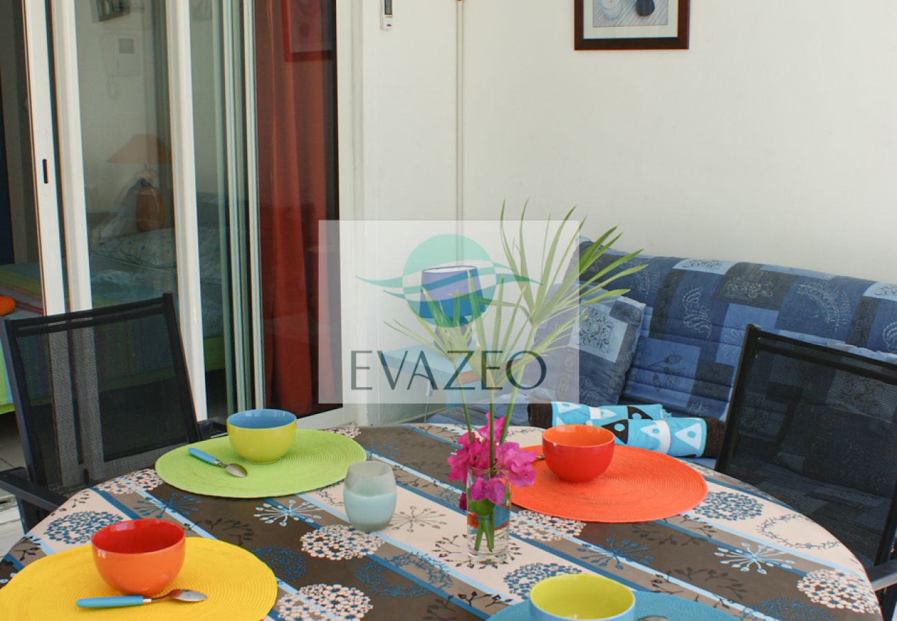 Appartement à Sainte-Anne - Résidence à Ste Anne Guadeloupe - Ref : HG027