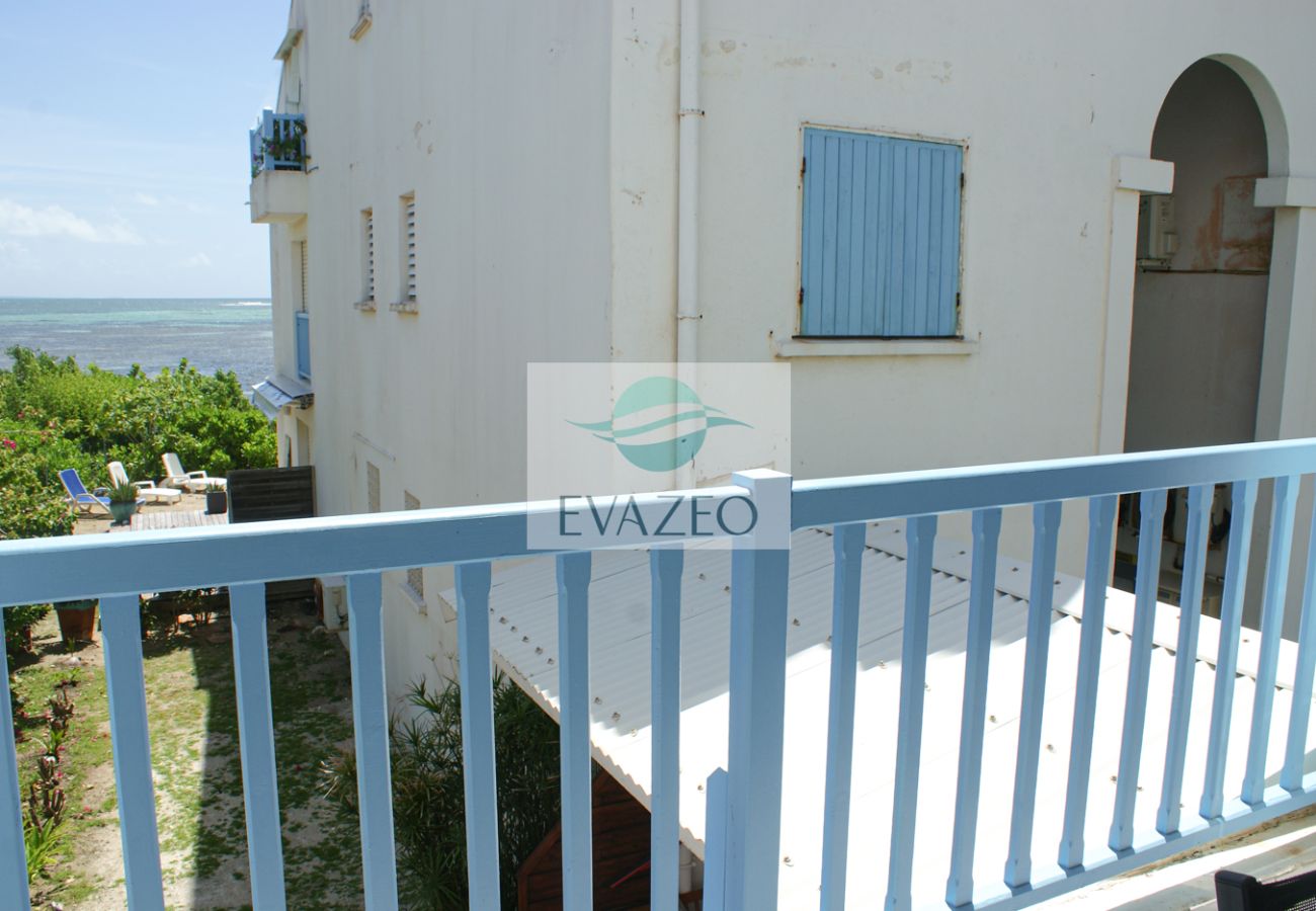 Appartement à Sainte-Anne - Résidence à Ste Anne Guadeloupe - Ref : HG027