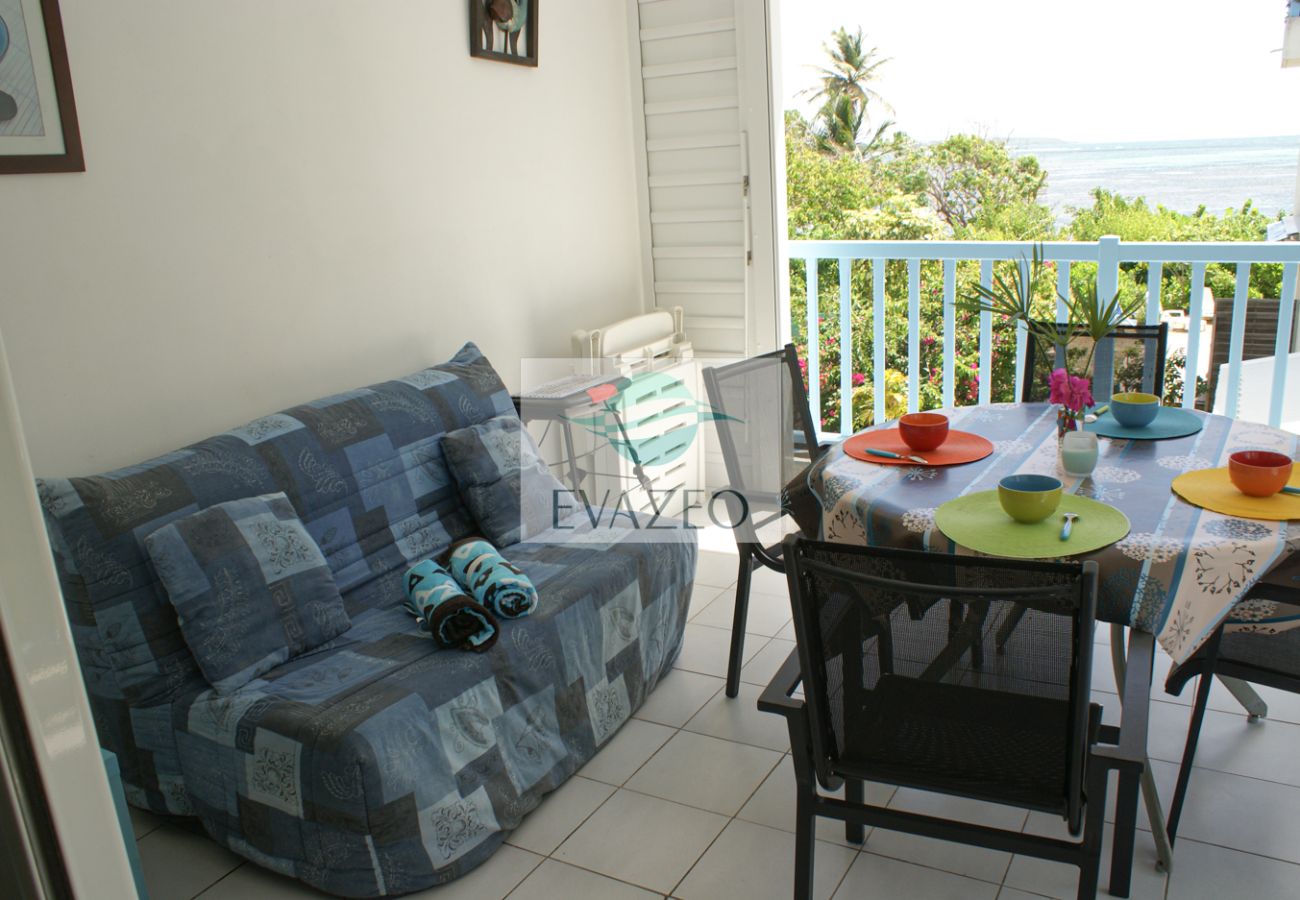 Appartement à Sainte-Anne - Résidence à Ste Anne Guadeloupe - Ref : HG027