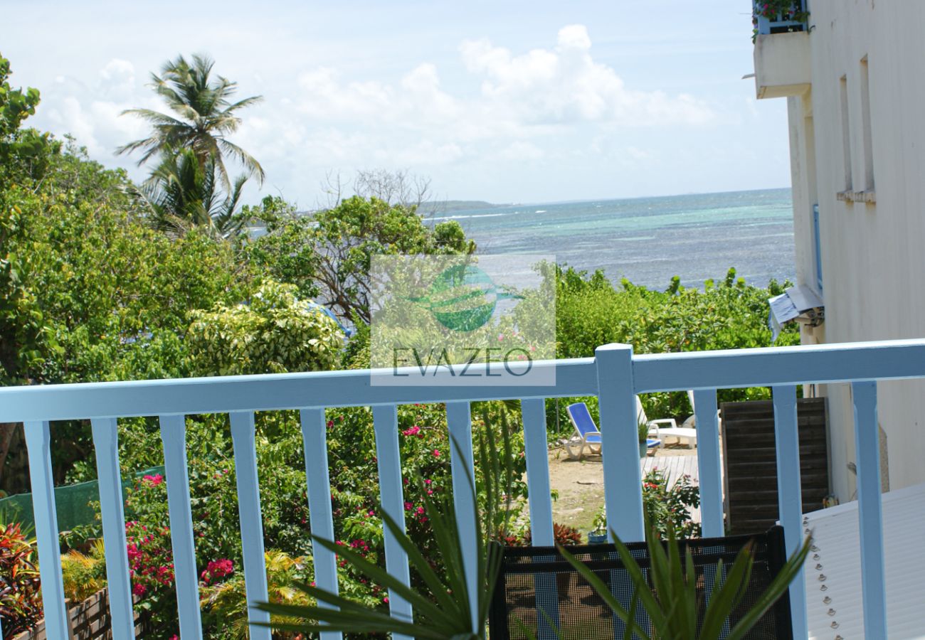 Appartement à Sainte-Anne - Résidence à Ste Anne Guadeloupe - Ref : HG027