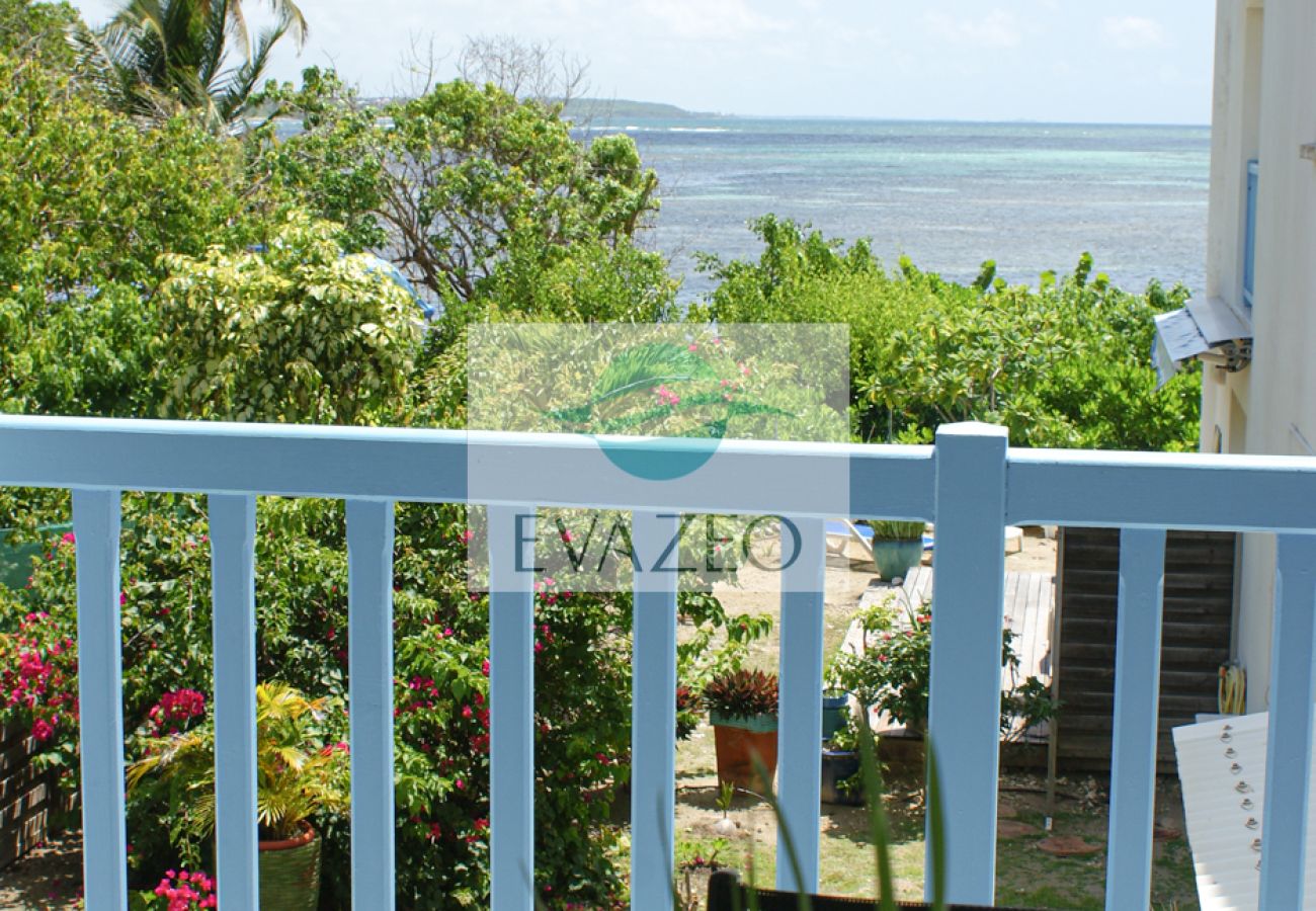 Appartement à Sainte-Anne - Résidence à Ste Anne Guadeloupe - Ref : HG027