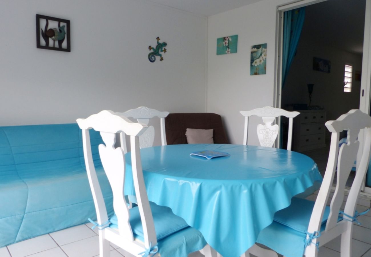 Appartement à Sainte-Anne - Résidence à Ste Anne Guadeloupe - Ref : HG027