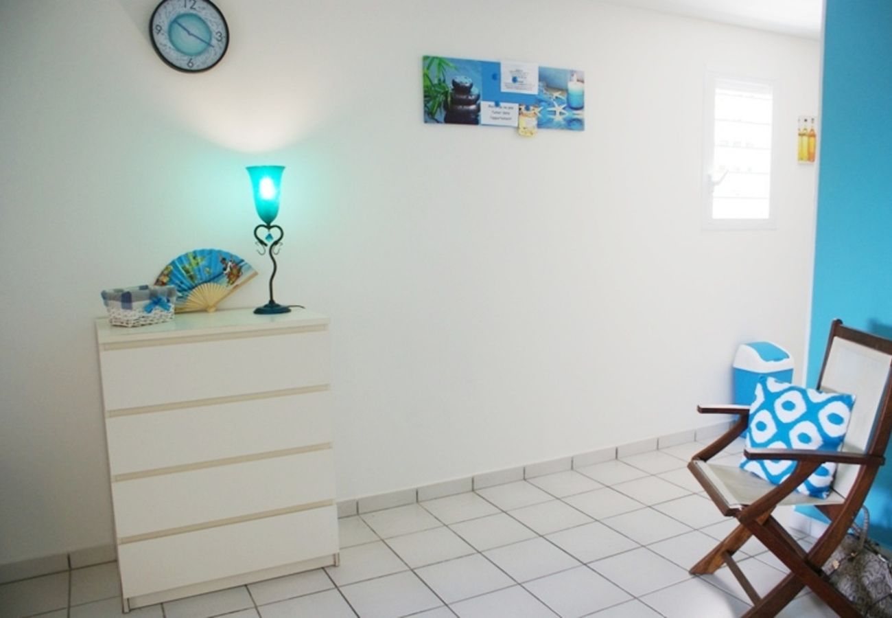 Appartement à Sainte-Anne - Résidence à Ste Anne Guadeloupe - Ref : HG027