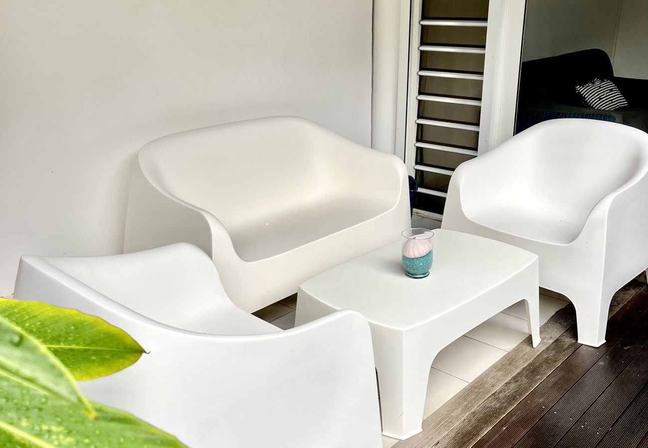 Appartement à Sainte-Anne - Résidence à Ste Anne Guadeloupe - Ref : HG027