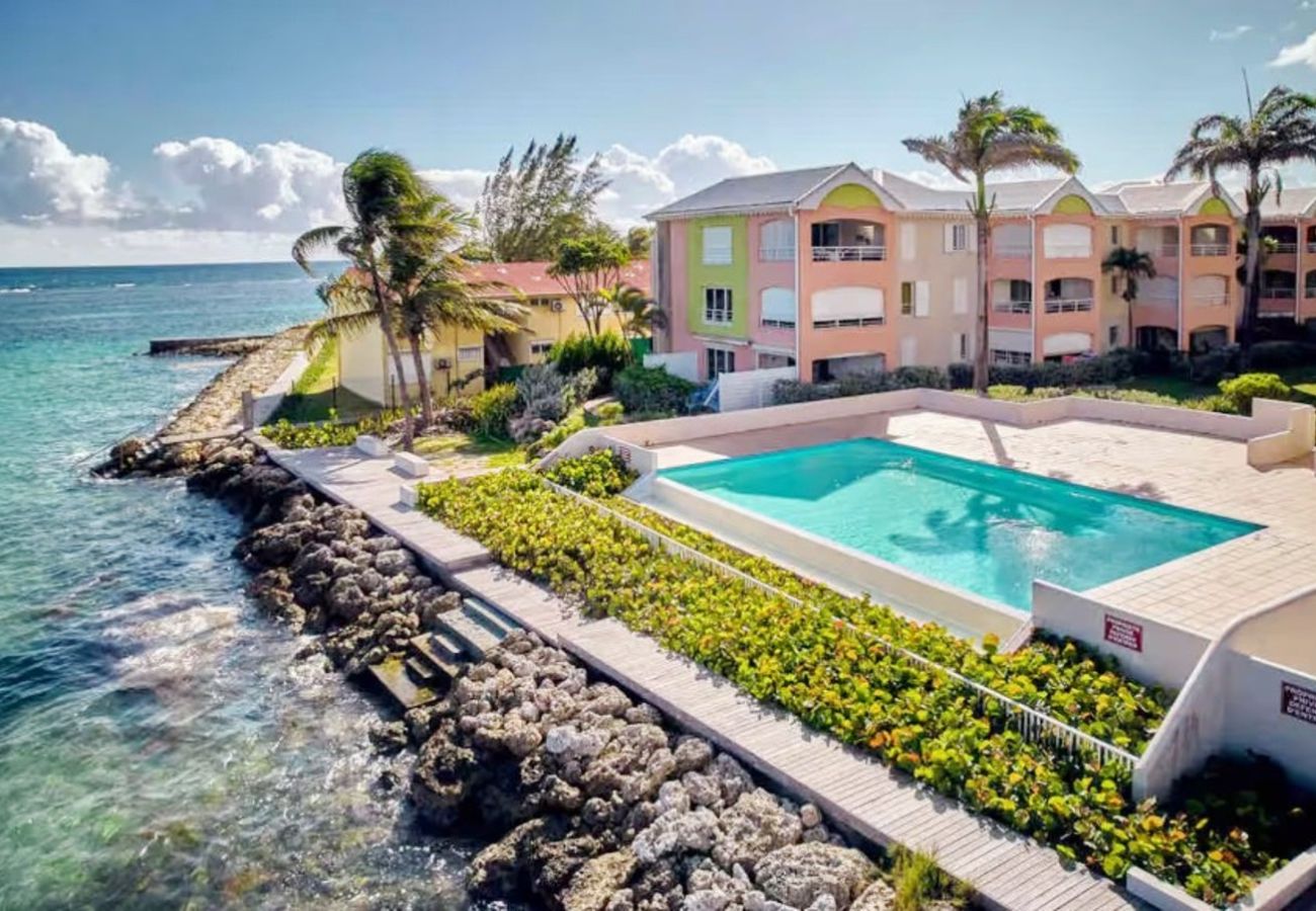 Appartement à Sainte-Anne - Appartement à Ste Anne Guadeloupe - Ref : HG096