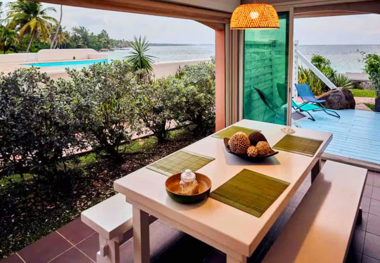 Appartement à Sainte-Anne - Appartement à Ste Anne Guadeloupe - Ref : HG096
