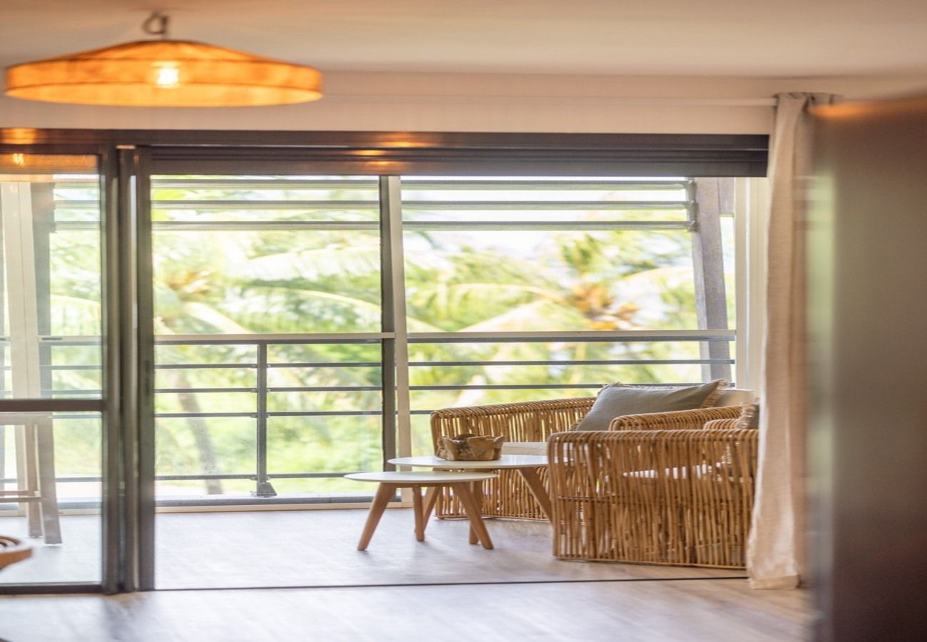 Appartement à Le Gosier - Appart T3 Duplex Gosier Guadeloupe - Ref : HG150