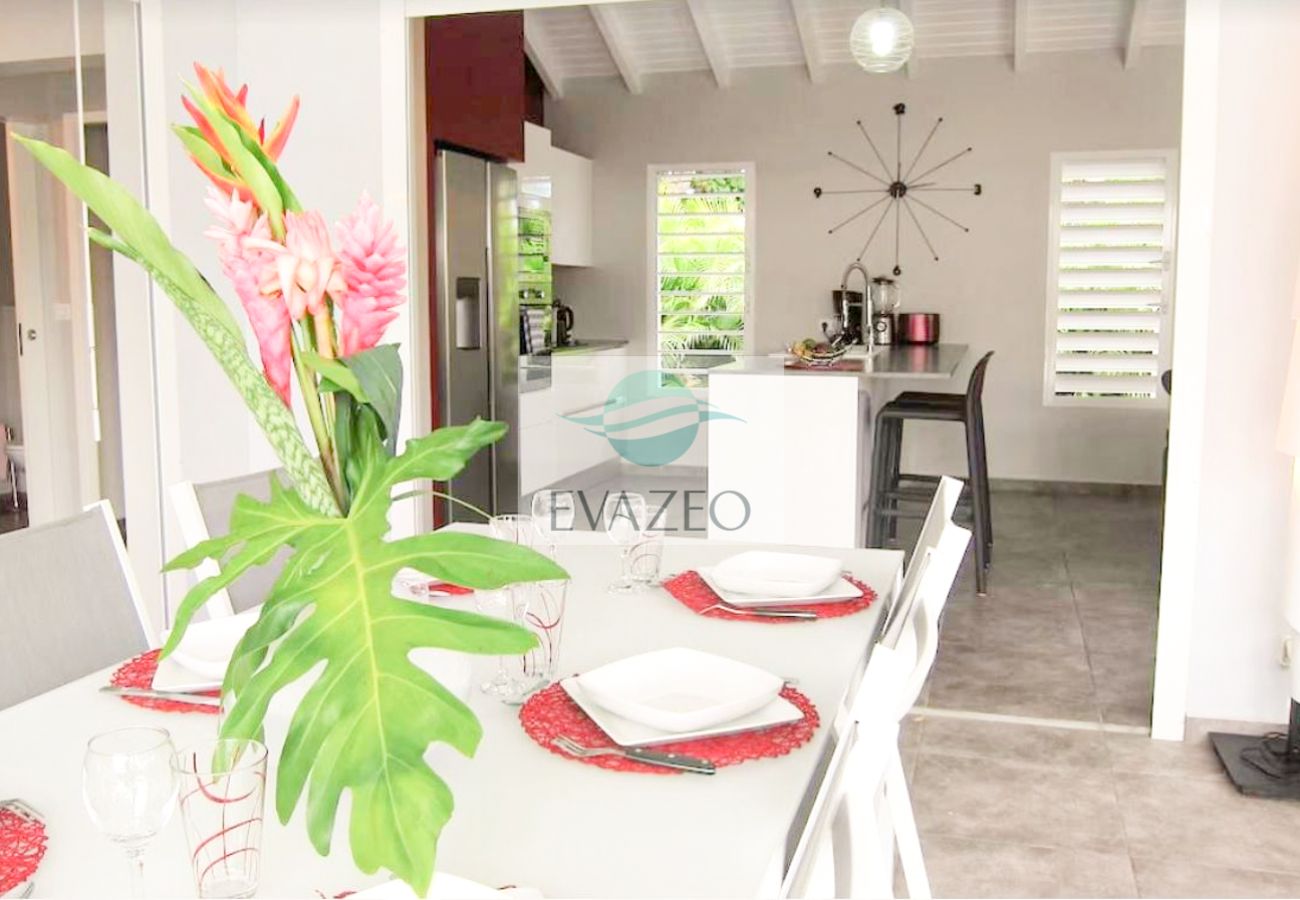Villa à Saint-François - Villa à St François en Guadeloupe - Ref : G118
