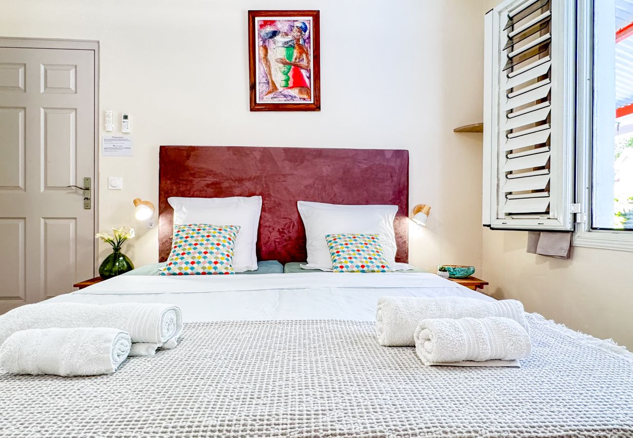 Villa à Sainte-Anne - VILLA 3CH STE ANNE REF M321