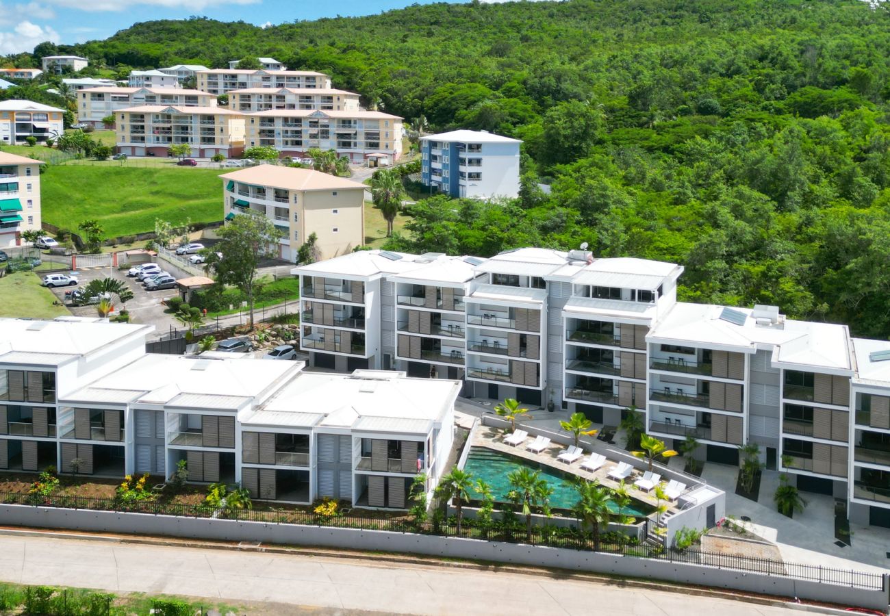 Appartement à Les Trois-Ilets - T3 Cour Domaine de l'Anse Mitan - HM105