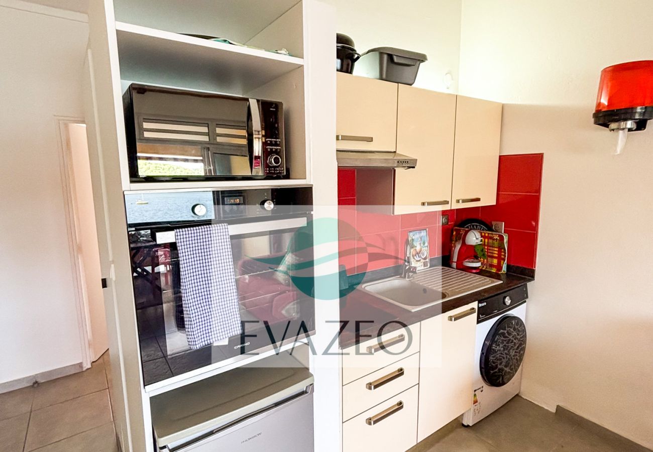 Studio à Les Trois-Ilets - Appartement Le Karacoli - Trois Ilets - HM109