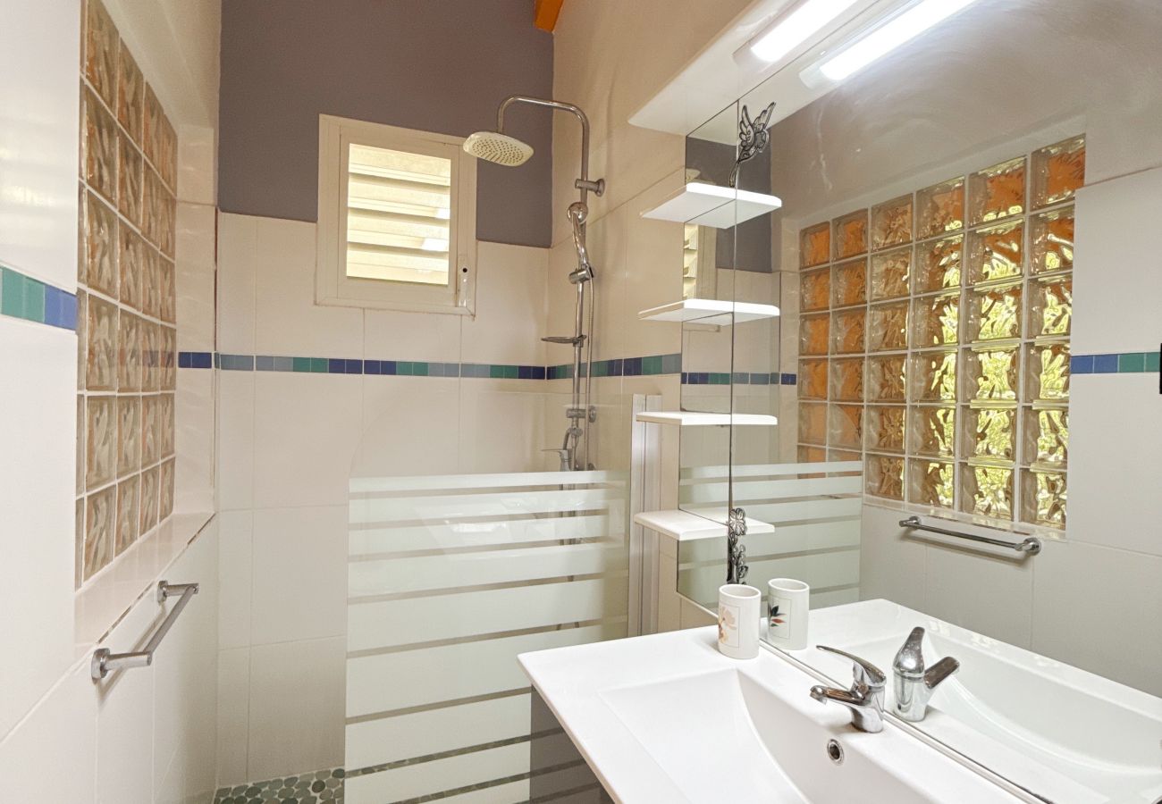 Villa à Saint-François - Villa Naya Ref G123 Saint-François 3ch piscine