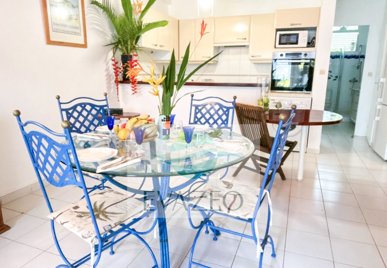 Villa à Sainte-Anne - Villa à Sainte Anne Ref M019 - 2 ch plage à 400m