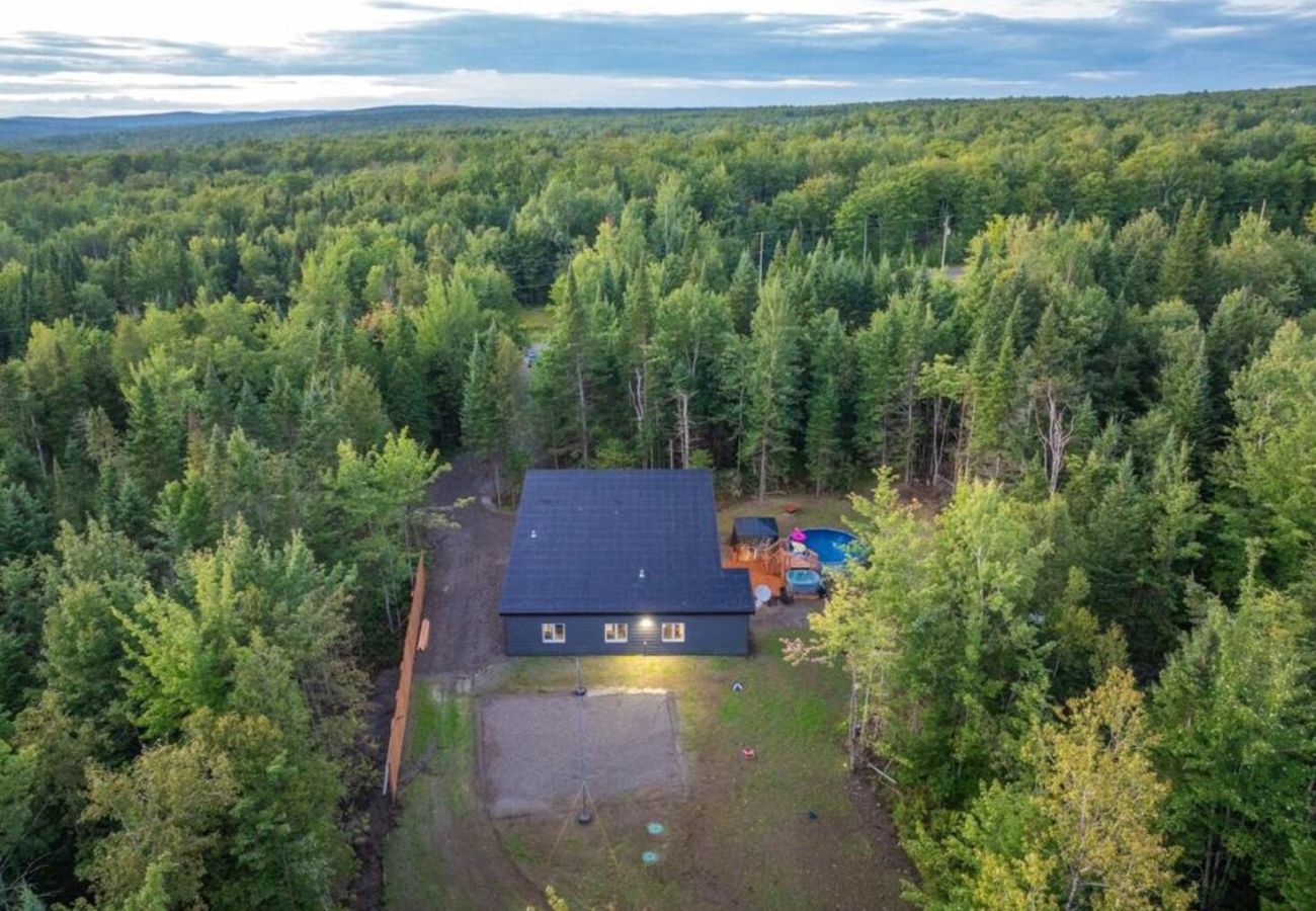 Chalet à Charlevoix-Est - CAN005 - L'étoile Brillante