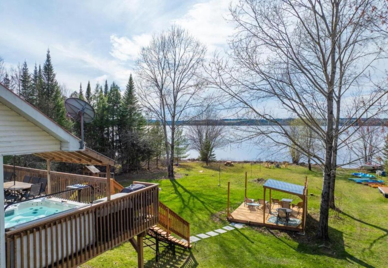 Chalet à Montreal - CAN008 - Chalet des Oiseaux Bleus