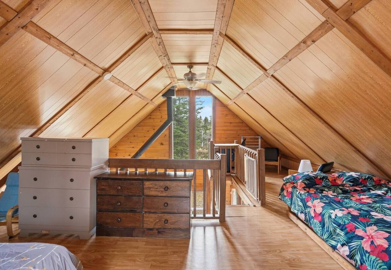 Chalet à Charlevoix-Est - CAN012 - Le P'tit Chal'eureux