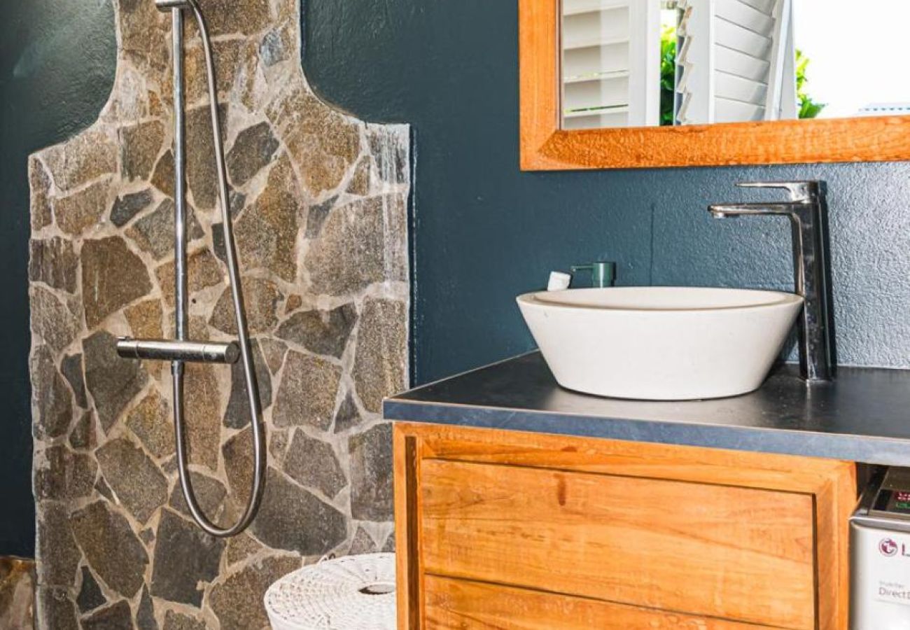 Villa à Schoelcher - Maison Sunny à Schoelcher Ref M308