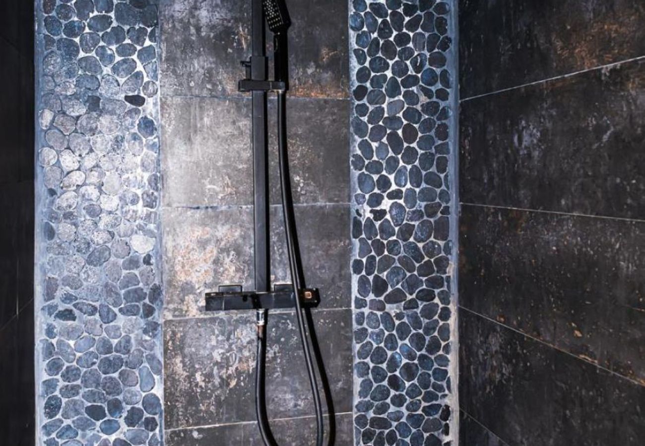 Villa à Schoelcher - Maison Sunny à Schoelcher Ref M308