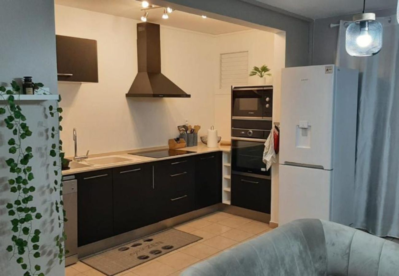 Appartement à Sainte-Luce - Appartement O Ti Kolibri - Sainte-Luce - HM110