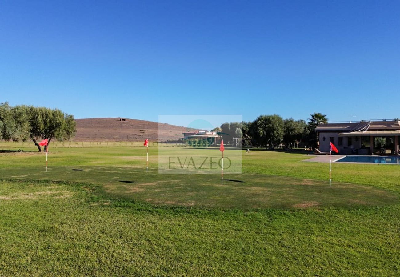 Domaine à Marrakech Alentours - Domaine de LAMRAH MAR003F