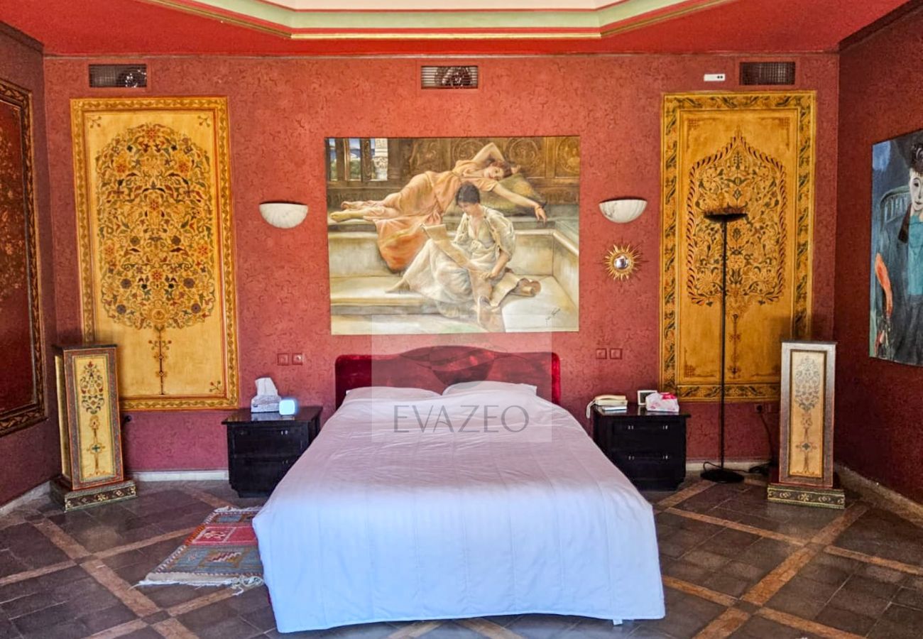 Villa à Marrakech Alentours - VILLA OUSSOUD MAR0011F