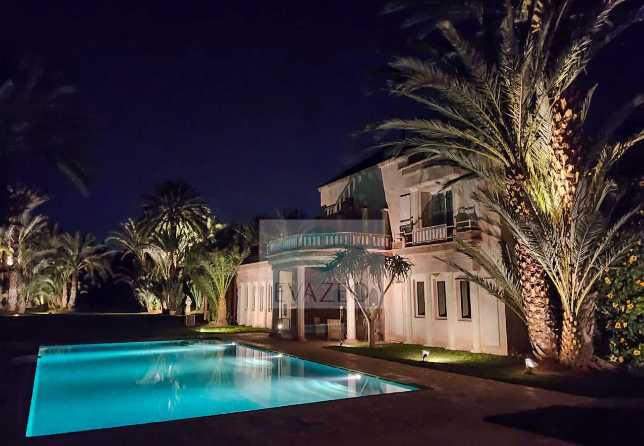 Villa à Marrakech Alentours - VILLA OUSSOUD MAR0011F