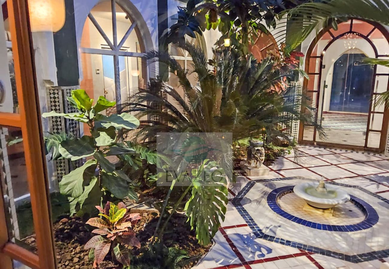 Villa à Marrakech Alentours - VILLA OUSSOUD MAR0011F