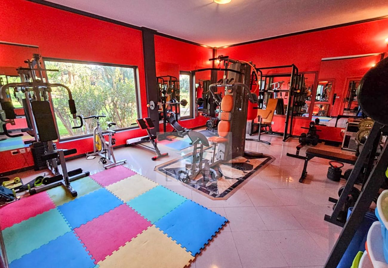 Villa à Marrakech Alentours - VILLA OUSSOUD MAR0011F