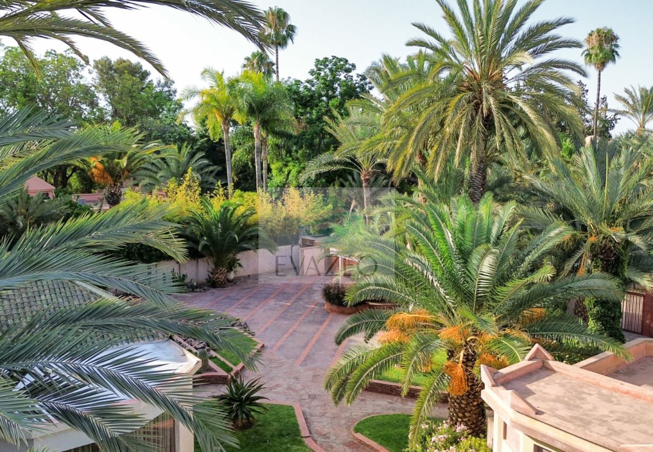 Villa à Marrakech Alentours - VILLA OUSSOUD MAR0011F