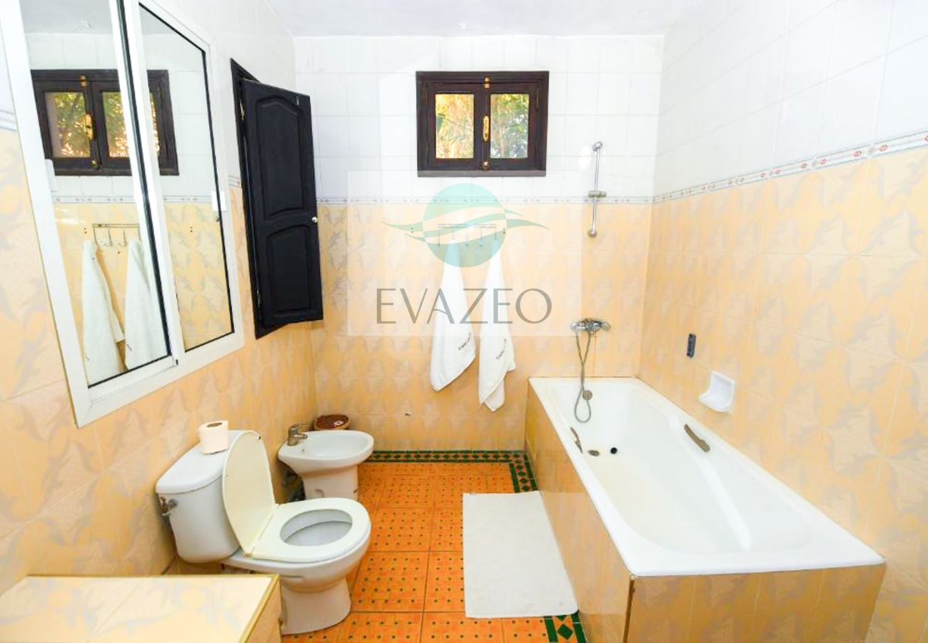 Appartement à Marrakech Alentours - APPT 4 PAX TARGAFIT MAR0048F