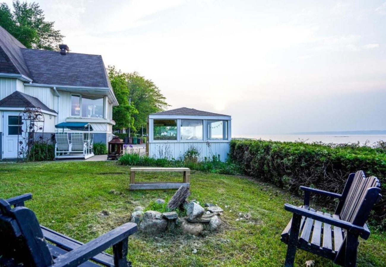 Maison à Laval - CAN016 : Le Repaire du Fleuve